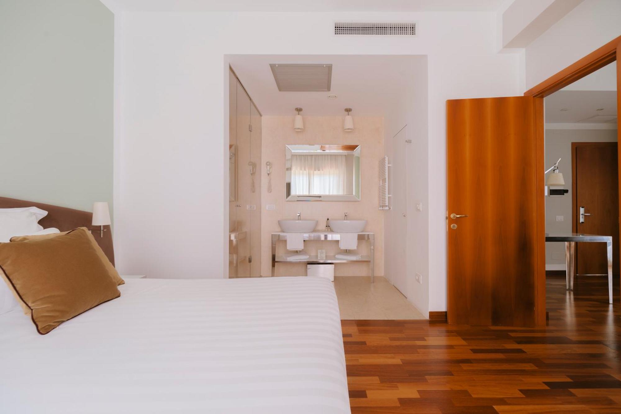 Hotel Miramare Civitanova Marche Dış mekan fotoğraf