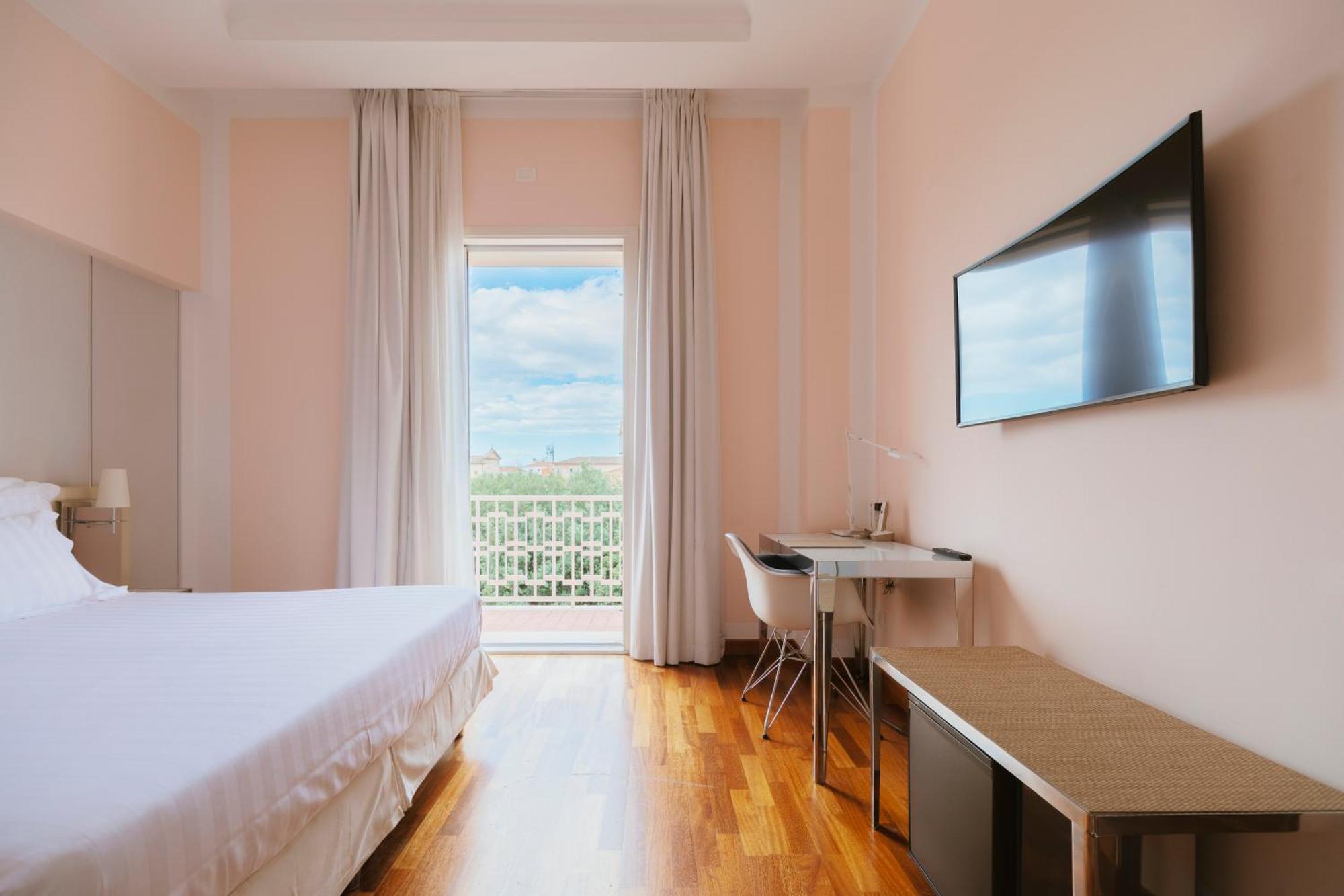 Hotel Miramare Civitanova Marche Dış mekan fotoğraf