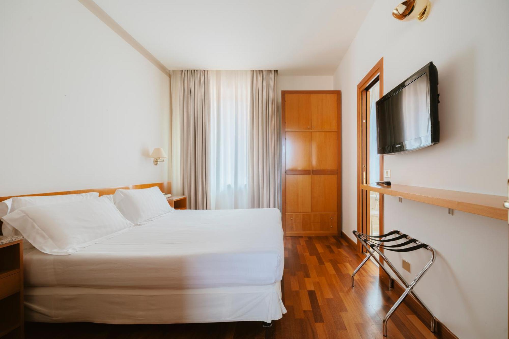 Hotel Miramare Civitanova Marche Dış mekan fotoğraf